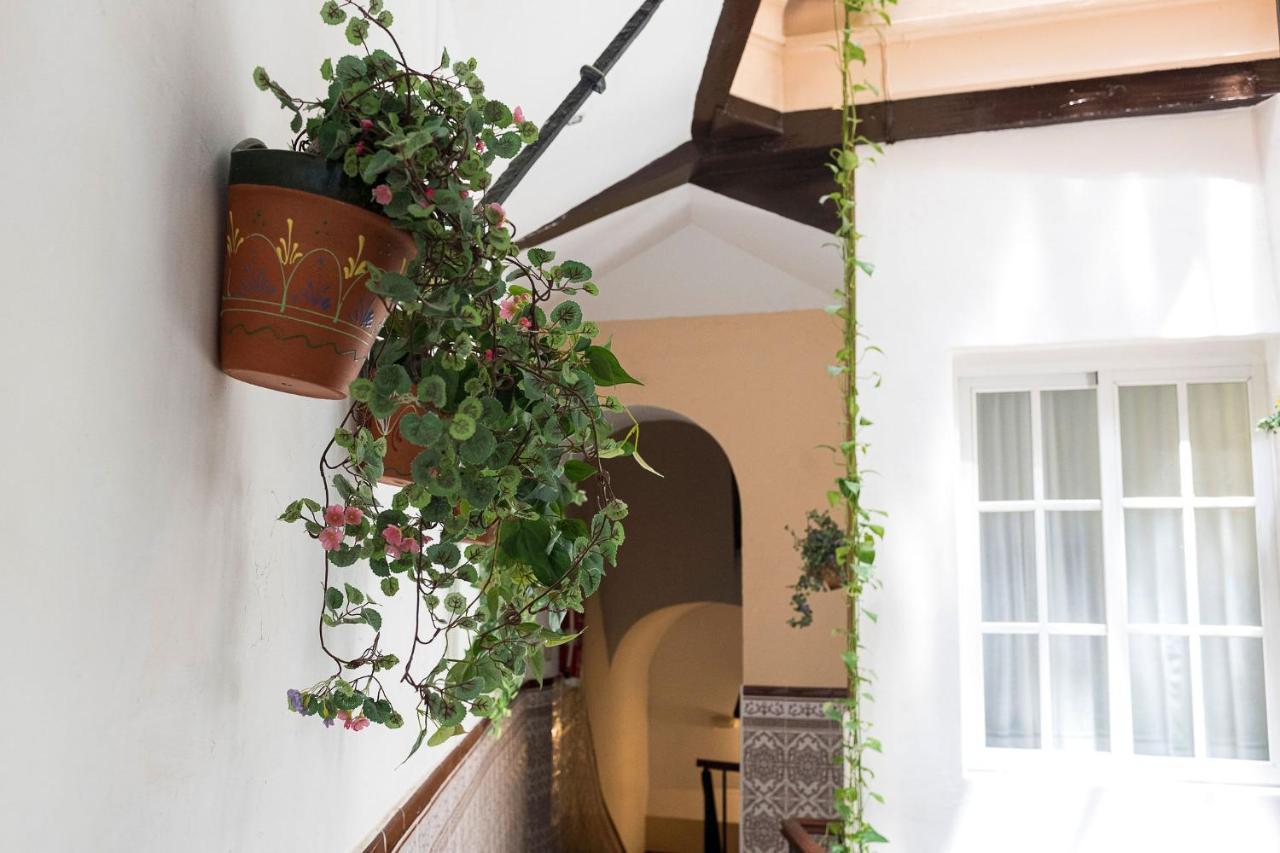 Hostal San Francisco Кадис Екстериор снимка